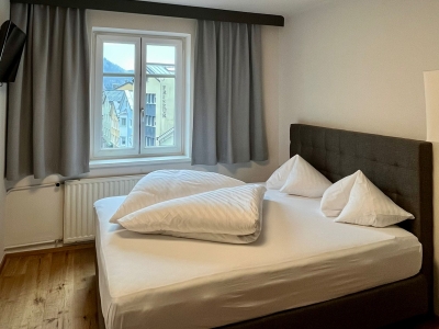 Doppelzimmer Standard 2.jpeg